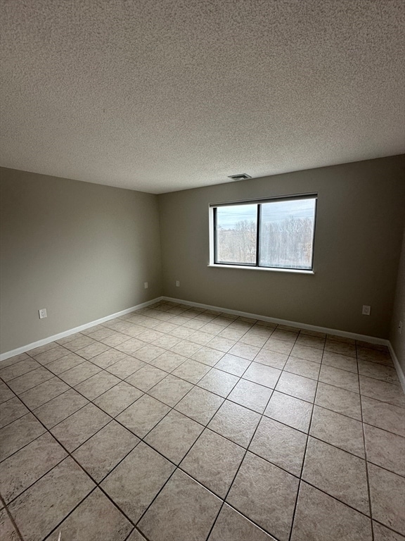 Building Photo - 292 Salem St