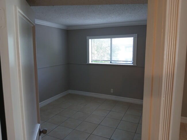 Building Photo - 522 Trace Cir