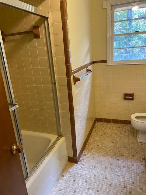 Building Photo - 126 Gayle St