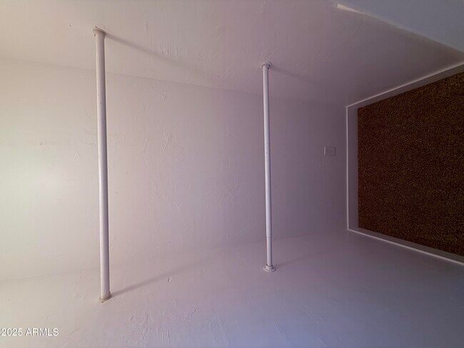 Building Photo - 1 N 88th Ave