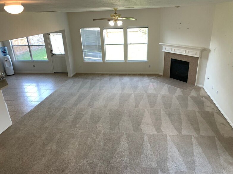 Building Photo - 11118 Northam Dr