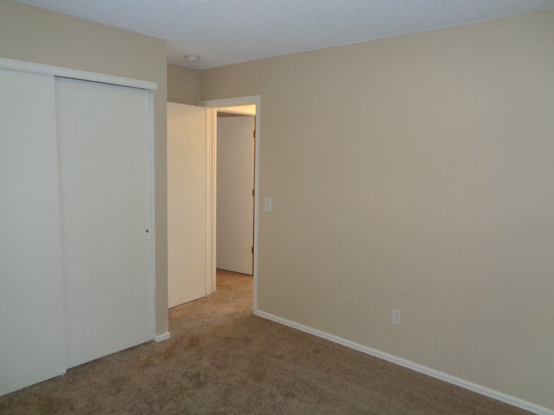 Building Photo - 17051 Numa Pl