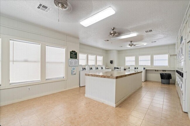 Building Photo - 12166 Metric Blvd