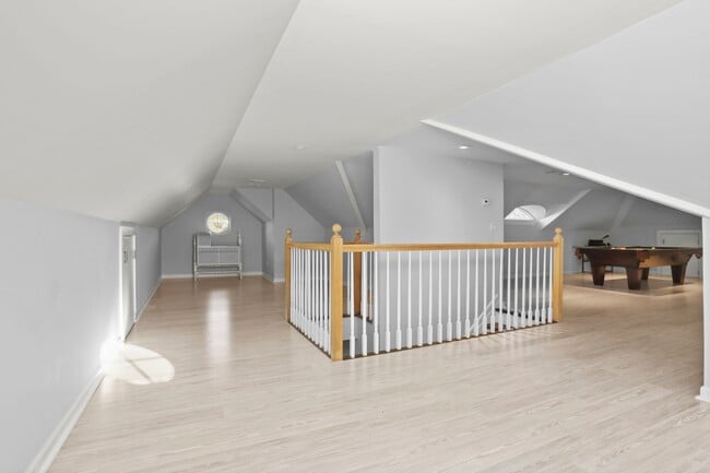 Building Photo - 30 Bayside Terrace