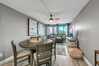 Building Photo - 343-277 Gulf Shore Drive-SI ID1502022P