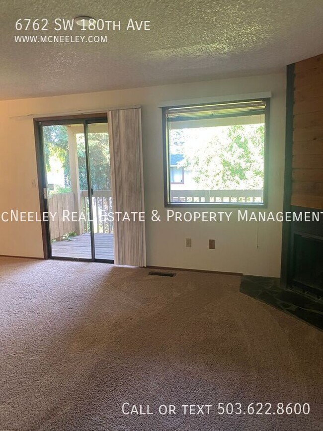 Building Photo - 6762 SW 180th Ave