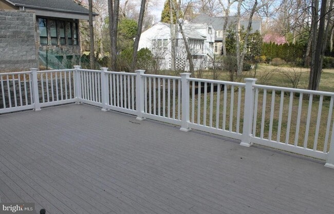 Building Photo - 5303 Bradley Blvd