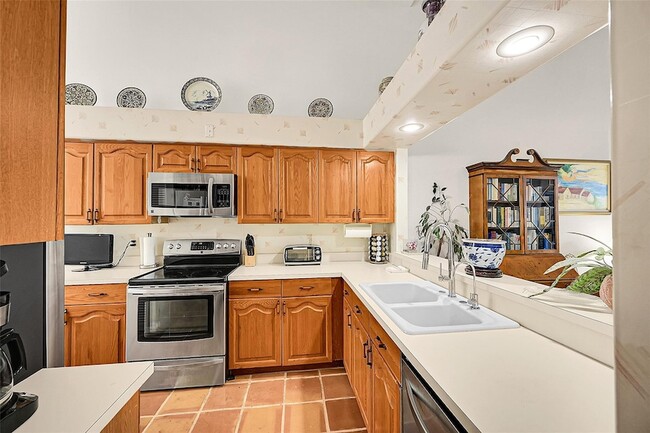 Building Photo - 17210 Boca Club Blvd