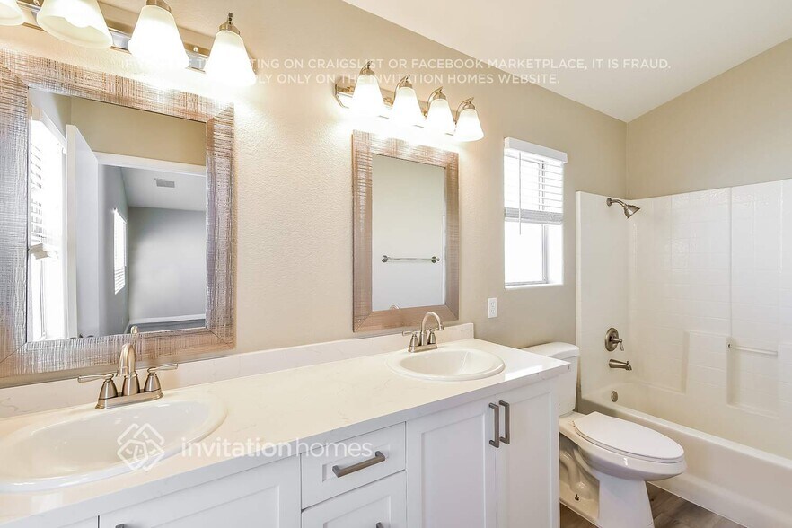 Building Photo - 9150 Indian Breeze Dr