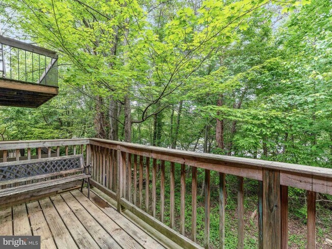 Building Photo - 8956 Skyrock Ct