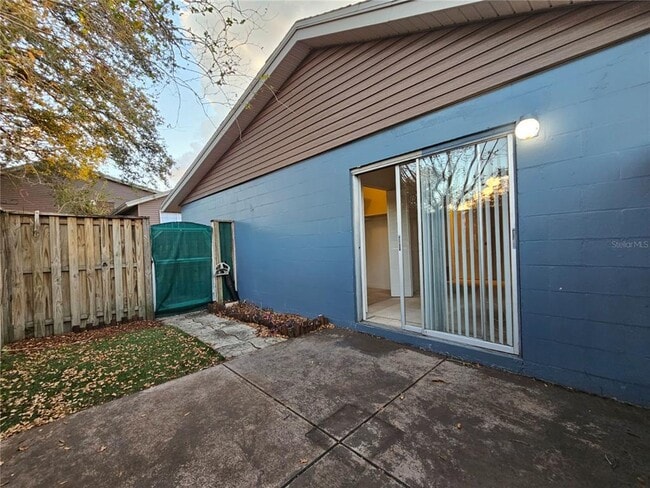 Building Photo - 7610 W Powhatan Ave