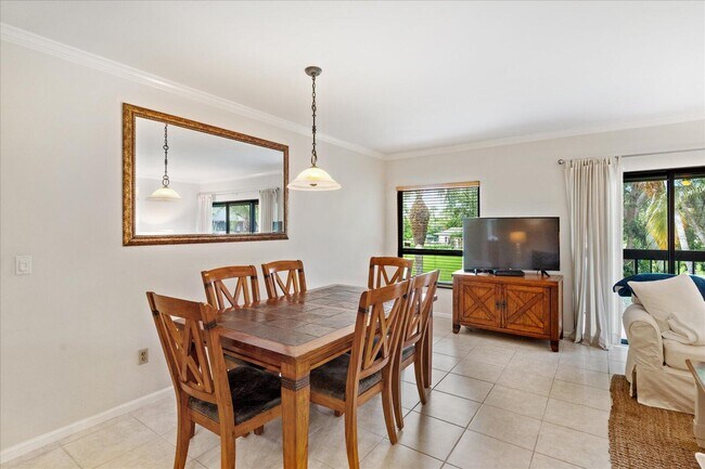 Building Photo - 13334 Polo Club Rd