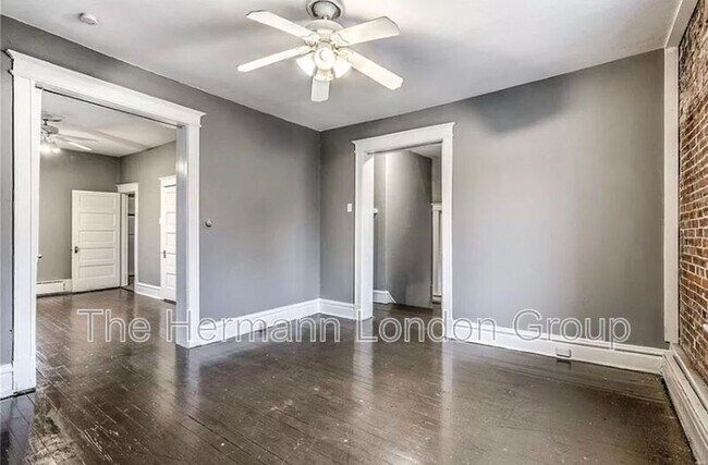 Building Photo - 512 Eiler St