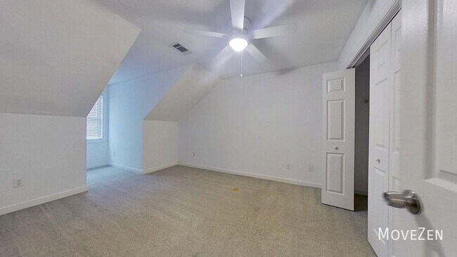 Building Photo - 5006 Carleton Dr