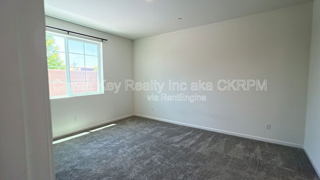 Building Photo - 2898 Tostalinda Dr