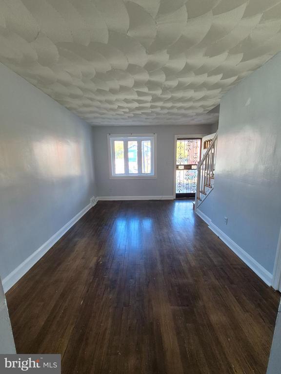 Building Photo - 2863 Edgecombe Cir S