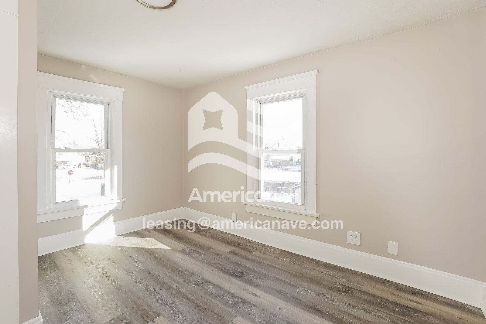 Building Photo - 2229 10th St SW