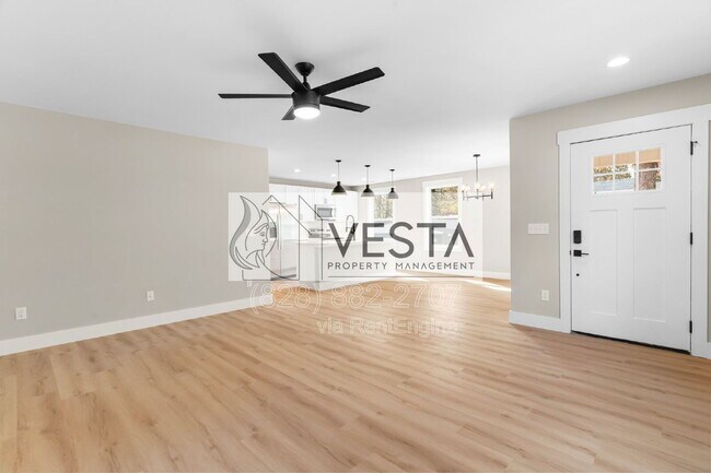 Building Photo - 192 Appalachian Way