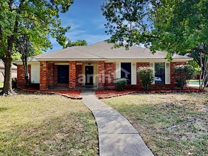 Building Photo - 3717 Flagstone Ave