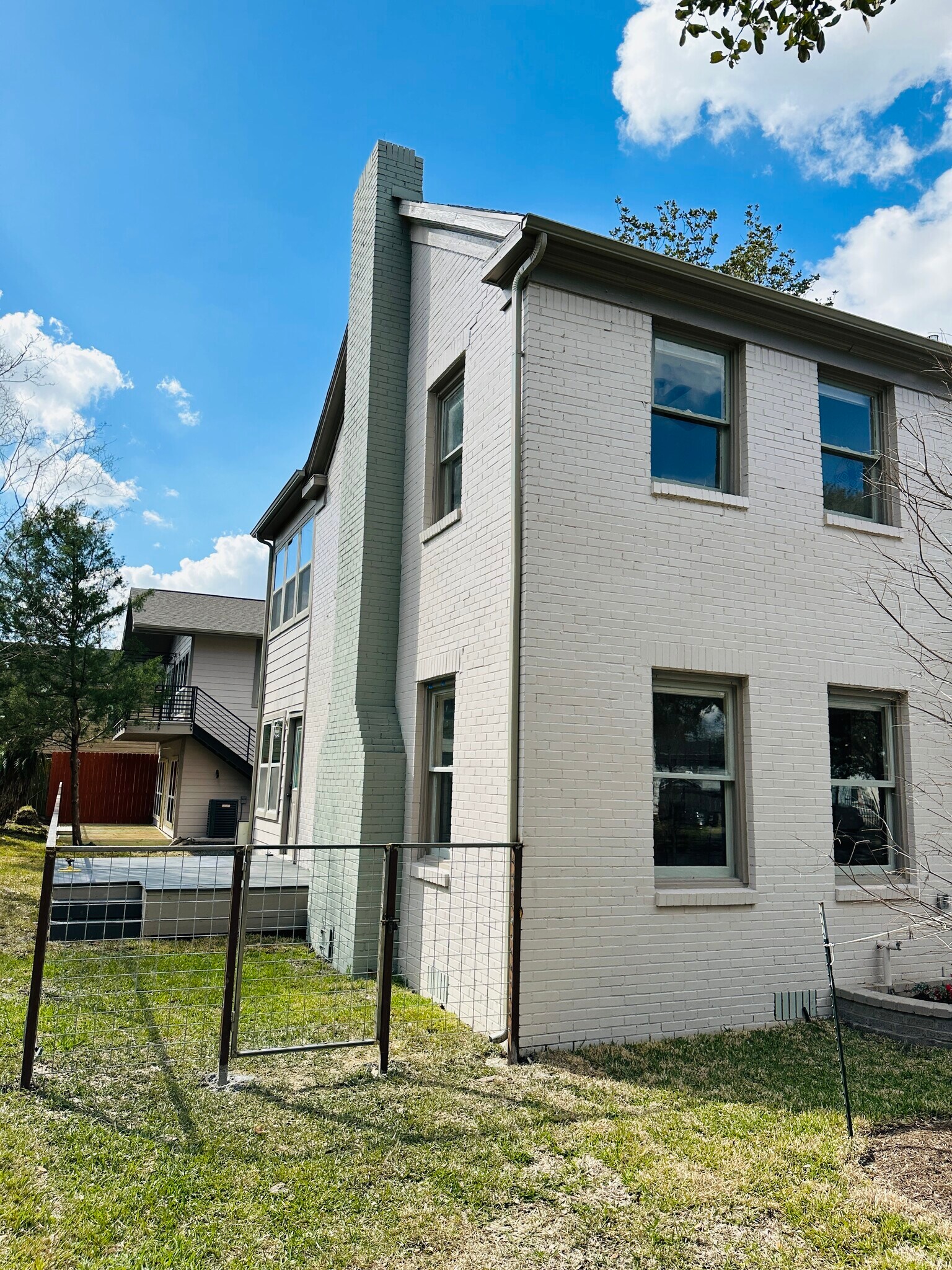 Building Photo - 2506 Rosedale St
