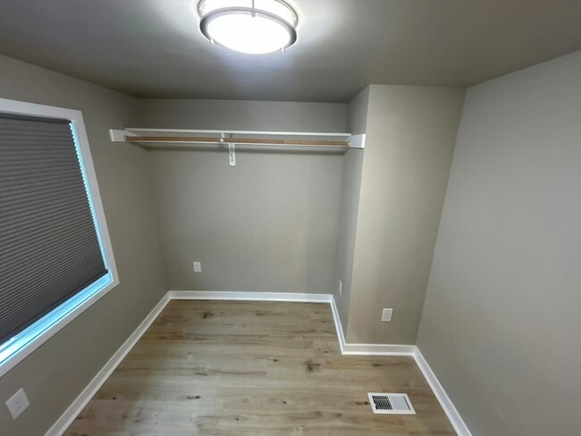 Building Photo - 2543 Guam Ave