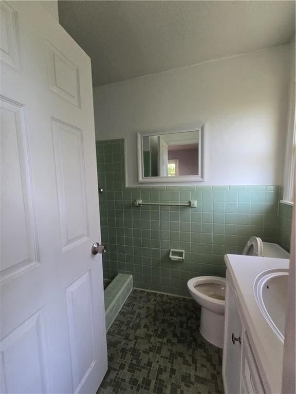 Building Photo - 2971 Belaire Cir