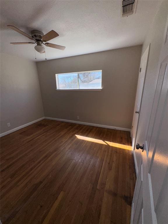 Building Photo - 214 Linda Dr