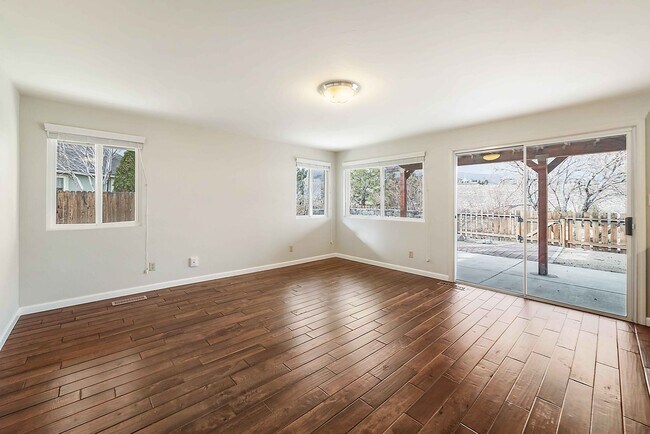 Building Photo - 1642 Caulsa Lane - Coming Soon - Available Mid May!!