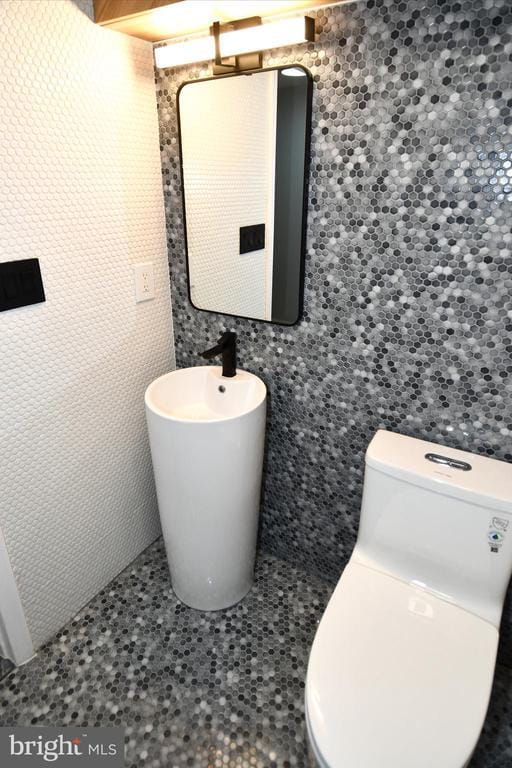 Building Photo - 8844 Mourning Dove Ct