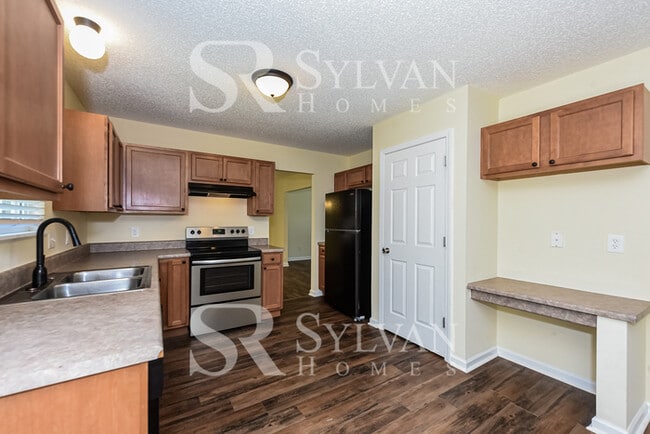 Building Photo - Life Just Got Better!