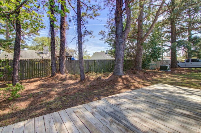 Building Photo - 156 Pecan Grove Ave