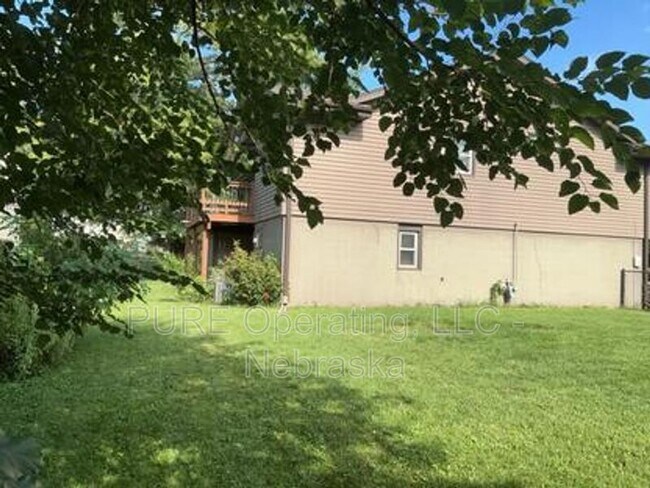 Building Photo - 10821 Curtis Ave Cir