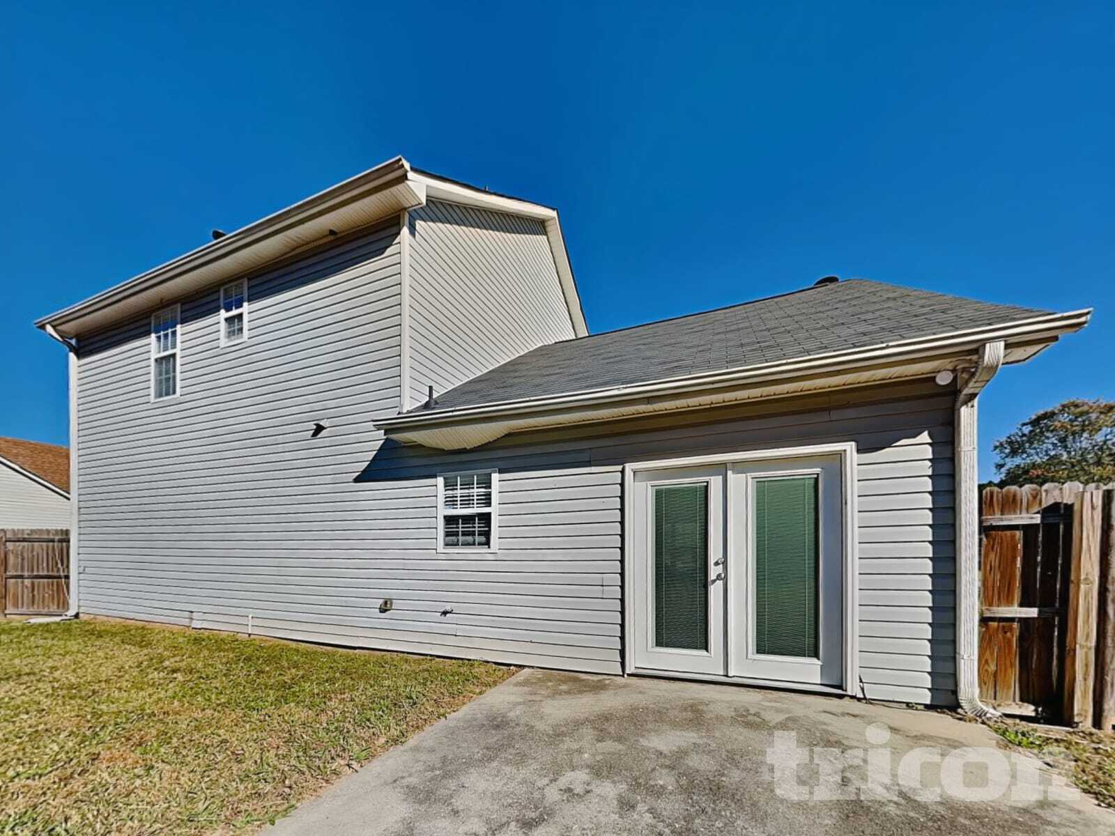 Building Photo - 1485 Rose Pointe Dr
