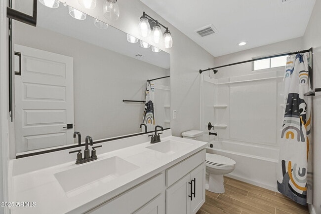 Building Photo - 11716 N 168th Dr