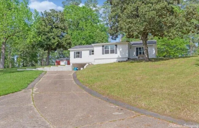 Primary Photo - FRESH! Open AND NEAR THE CROSS LAKE BOAT L...