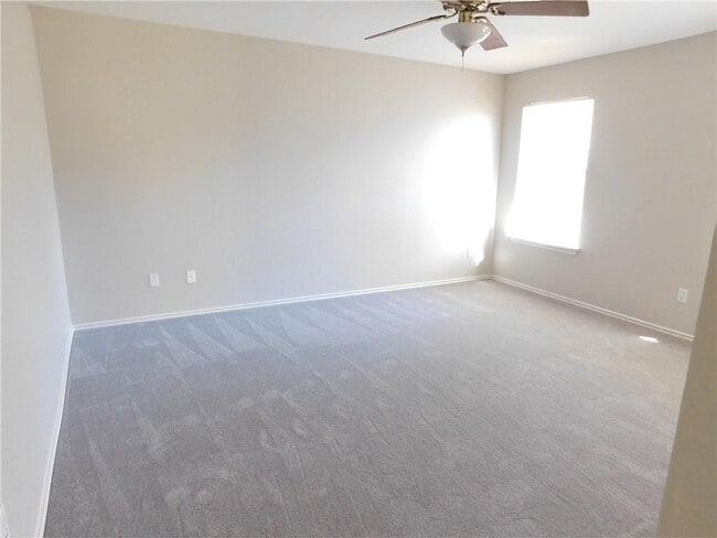 Building Photo - 805 Satellite View