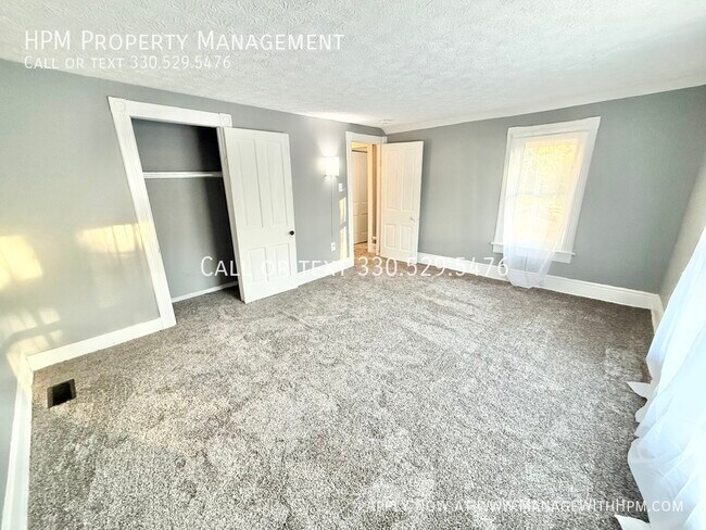 Building Photo - 412 Brown Ave NW
