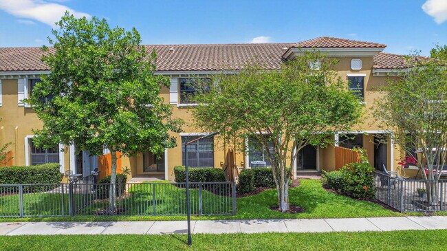 Building Photo - 10457 Wellington Parc Dr