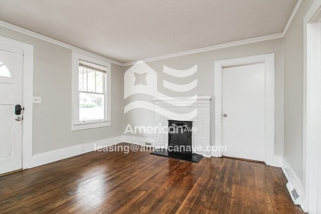 Building Photo - 4213 Ridgewood Ave