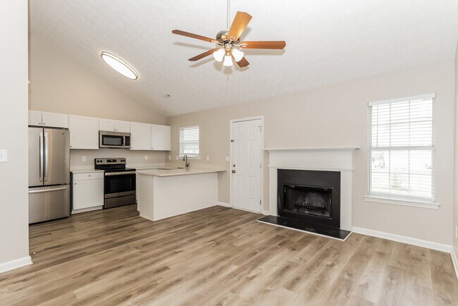 Building Photo - 4001 Imperial Ln