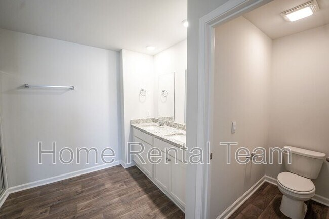 Building Photo - 459 Coconut Dr