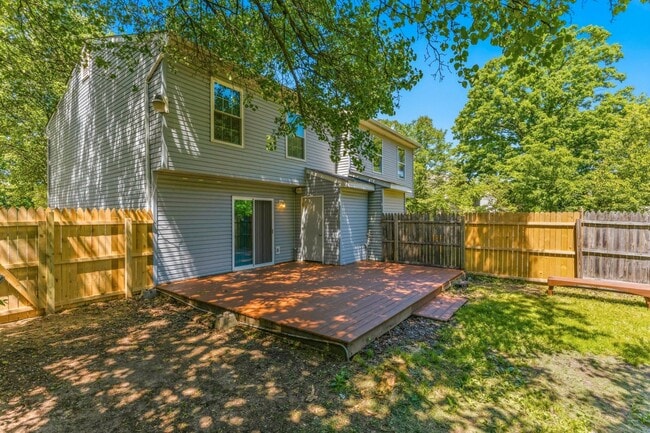 Building Photo - 6319 Harris Heights Ave