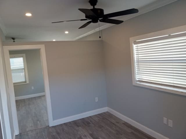 Building Photo - 404 Armada Rd S