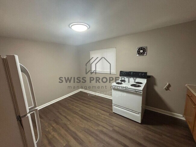 Building Photo - 3717 Beulah Rd