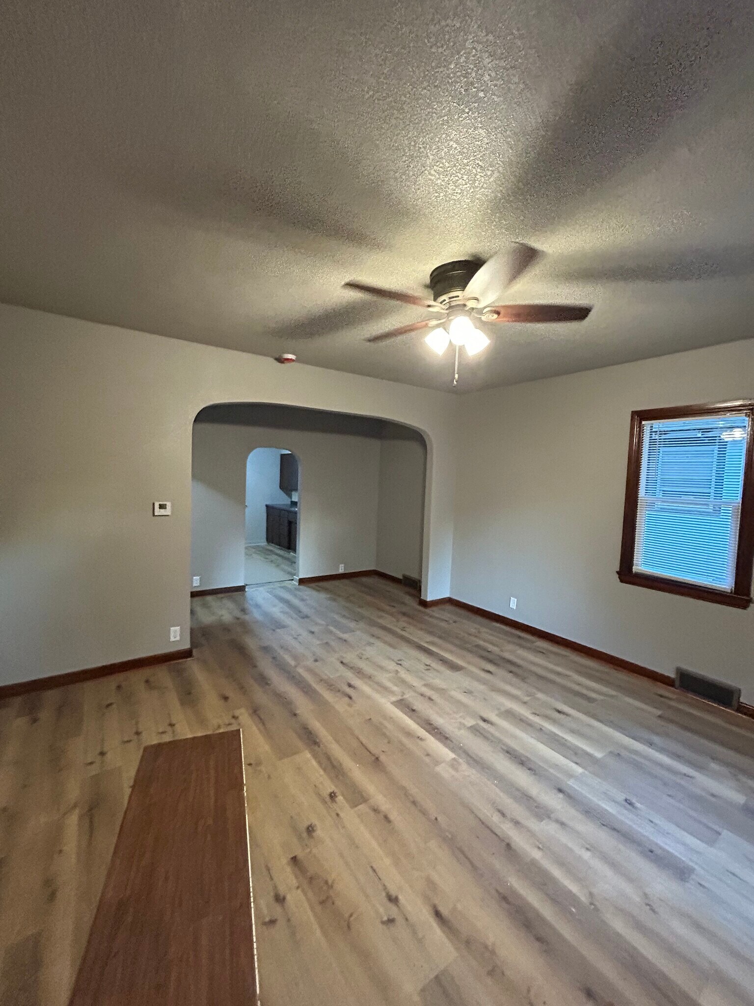 dining space - 410 S 4th St