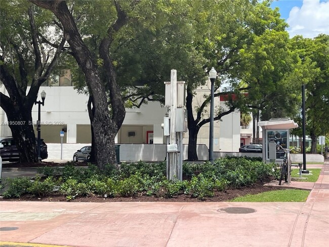 Building Photo - 901 Pennsylvania Ave