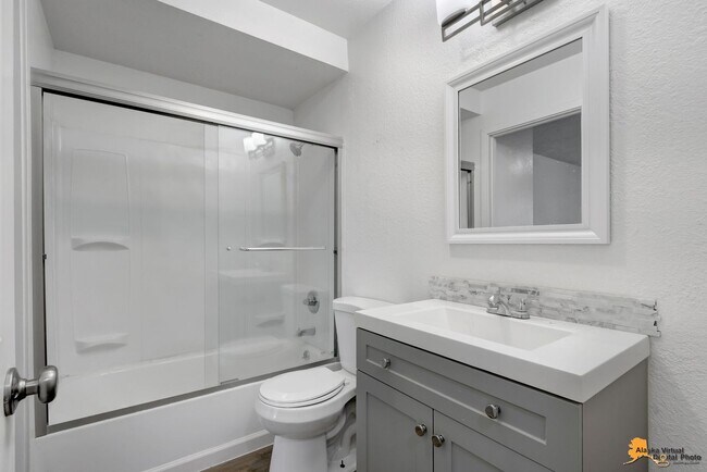 Building Photo - 4011 E Turnagain Blvd