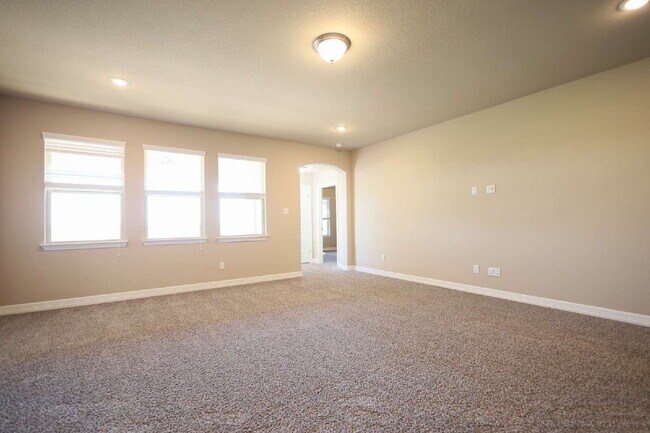 Building Photo - Beautiful 4-Bedroom Home in Stevens Ranch ...