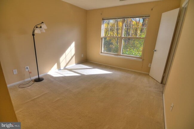 Building Photo - 1793 Jonathan Way