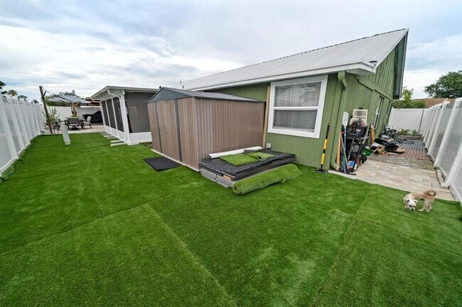 Building Photo - 3549 Rockaway Dr